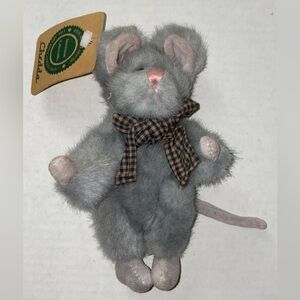 Boyds Bears Chedda mouse